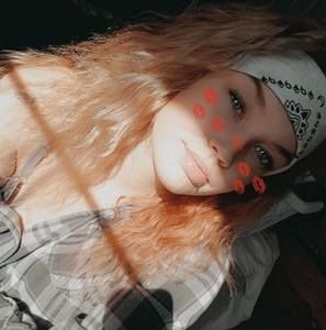 Meet your Posher, Aliya